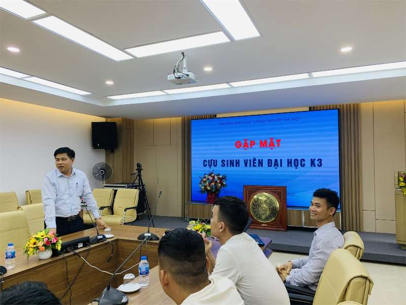 Cựu sinh viên Cơ khí 2 Khóa 3 - Kết nối 10 năm