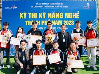 06 sinh viên Trường Cơ khí - Ô tô đạt giải tại kỳ thi kỹ năng nghề Thành phố Hà Nội năm 2023