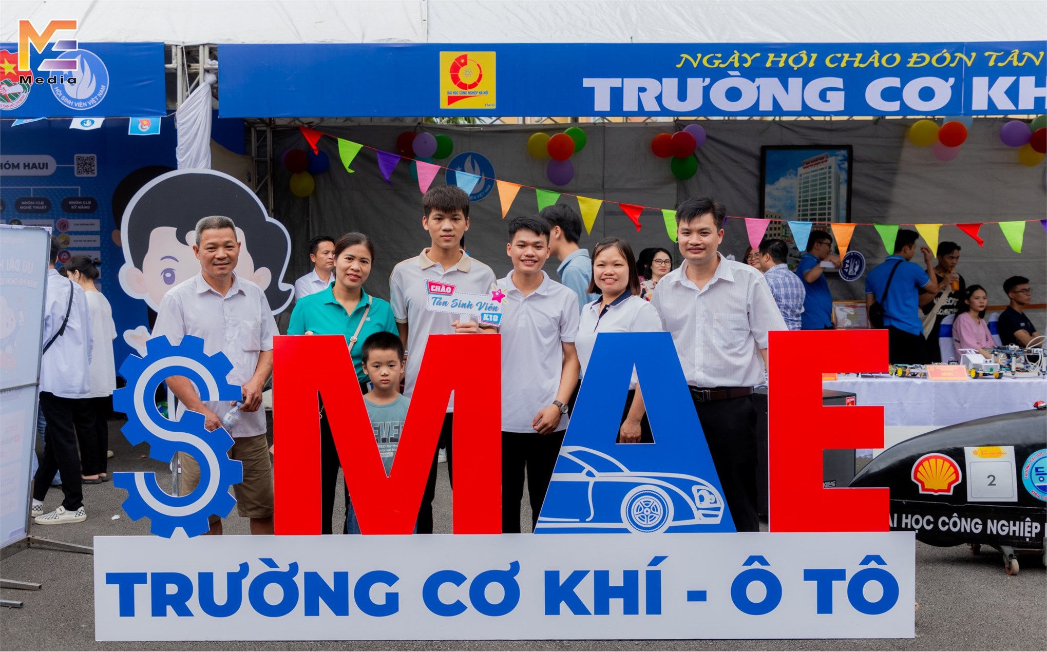 Ngày hội chào đón tân sinh viên Rực rỡ Sắc màu của Trường Cơ khí - Ô tô