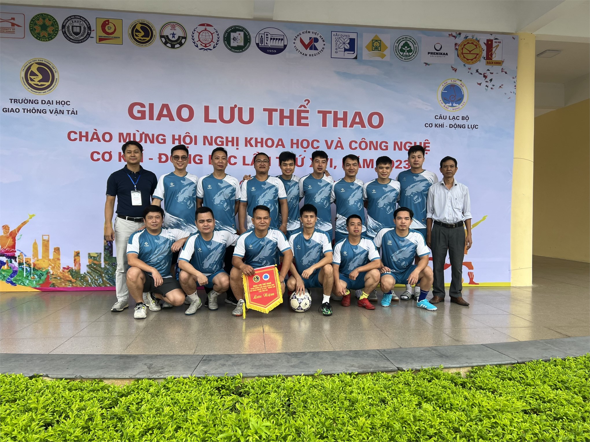 Giao lưu thể thao chào mừng hội nghị khoa học và công nghệ Cơ khí - Động lực lần thứ XVI