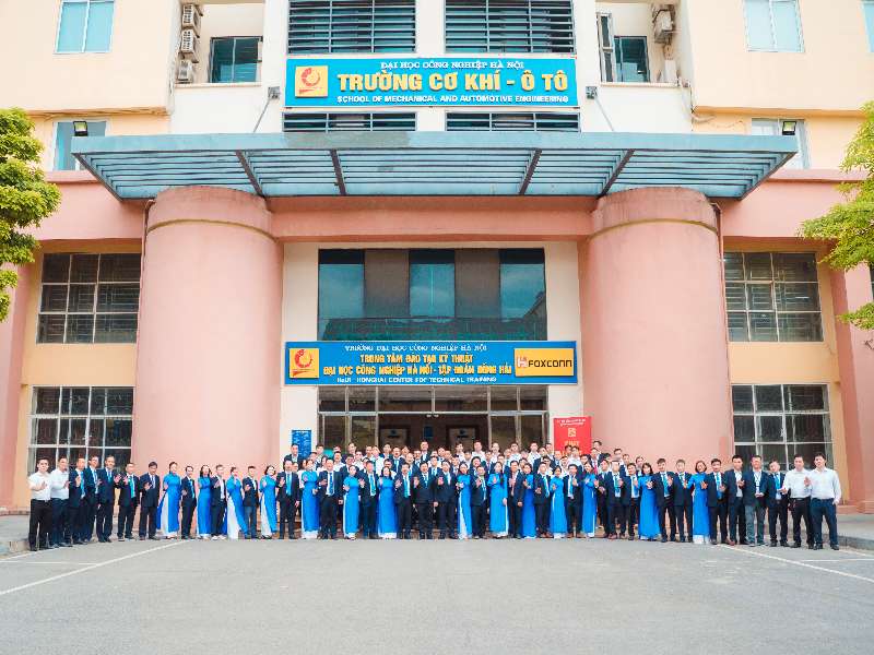 Thư chúc mừng của Hiệu trưởng Trường Cơ khí - Ô tô, Đại học Công nghiệp Hà Nội nhân ngày Nhà giáo Việt Nam 20/11