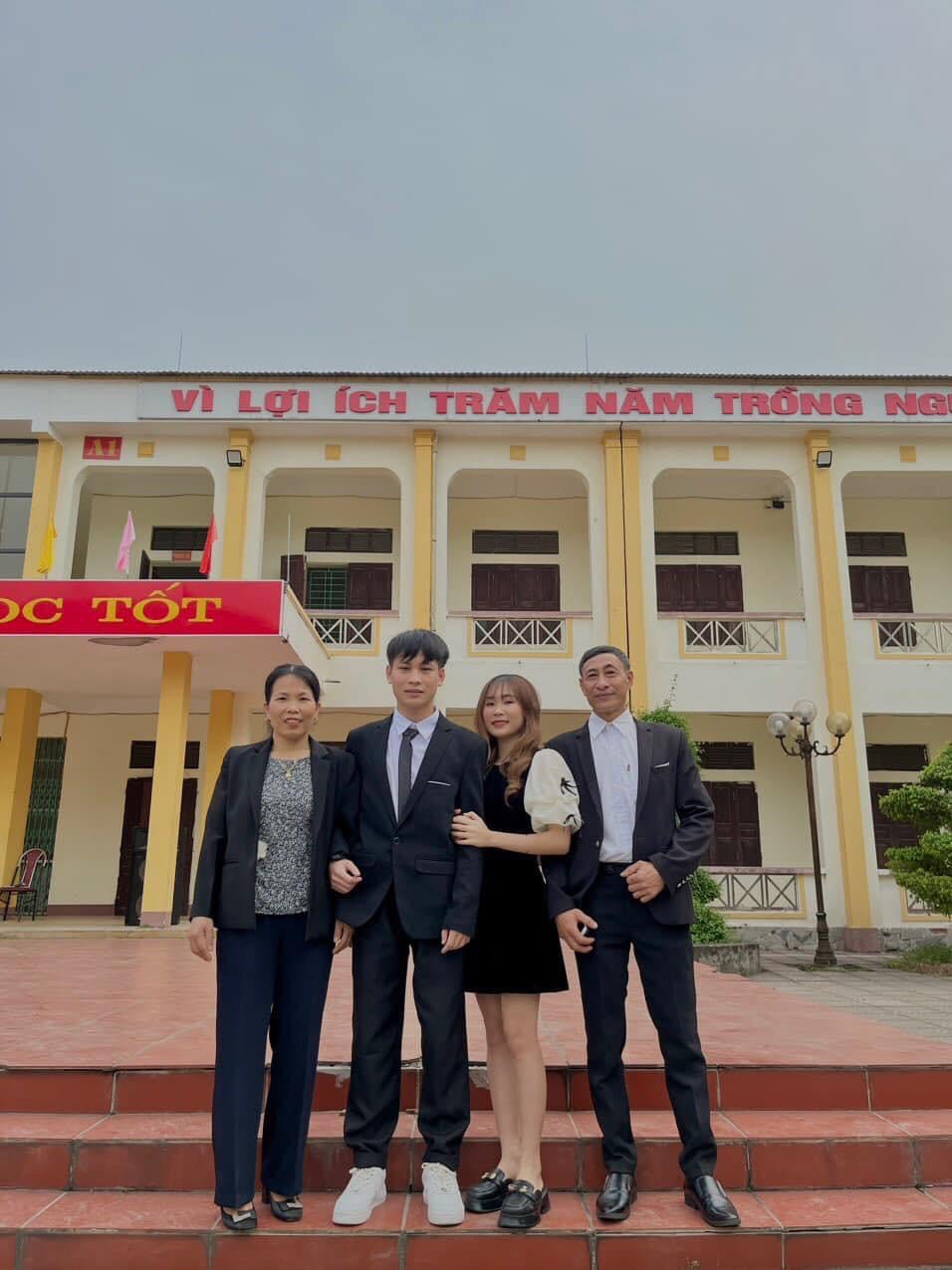 Thủ khoa đầu vào ngành Công nghệ kỹ thuật Cơ điện tử - Trần Quang Trung lớp 2023DHCODT01 - K18