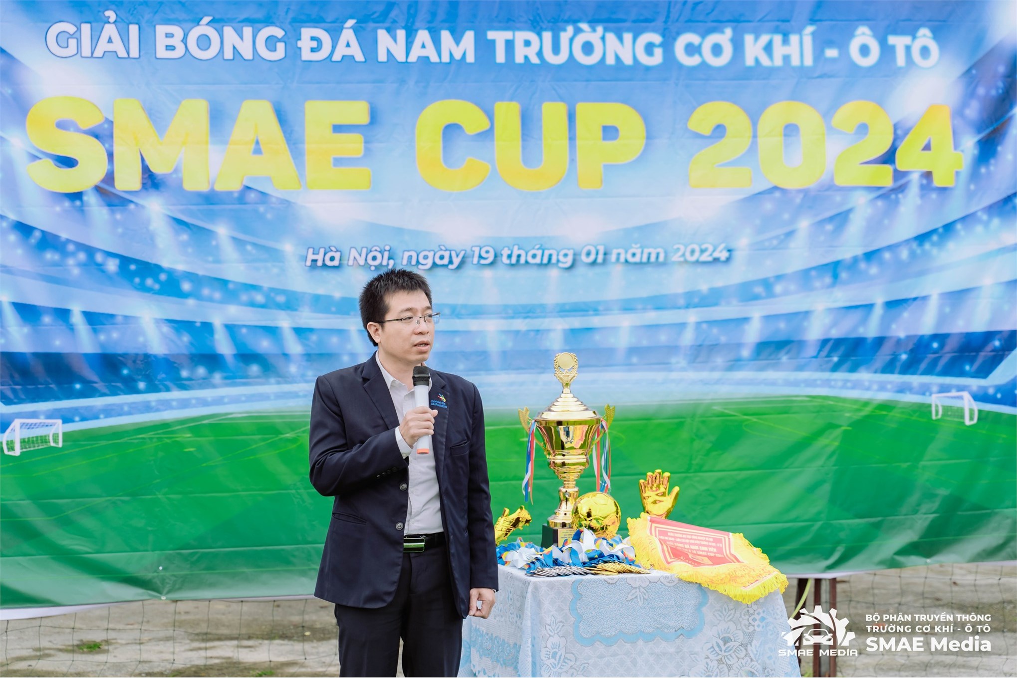 Khai mạc giải bóng đá nam sinh viên Trường Cơ khí - Ô tô SMAE CUP 2024