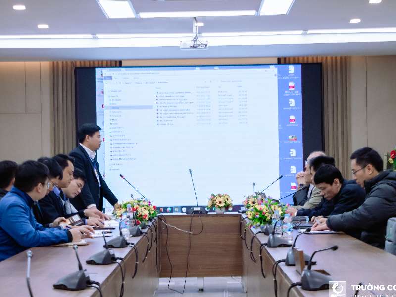Trường Cơ khí - Ô tô làm việc với hãng Lucas và công ty TNHH Hoàng Quốc