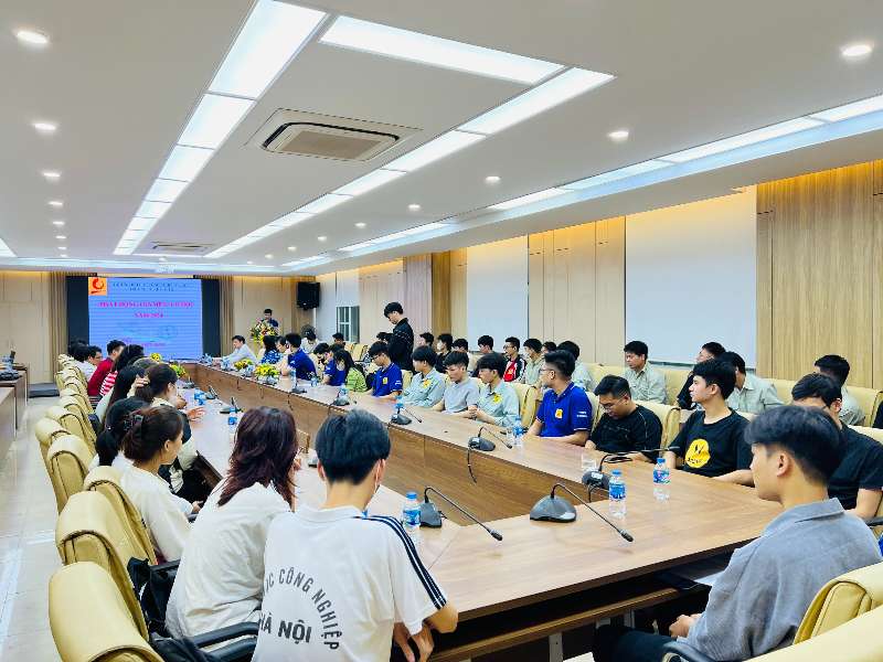 Cuộc thi Olympic Cơ học cấp trường năm 2024