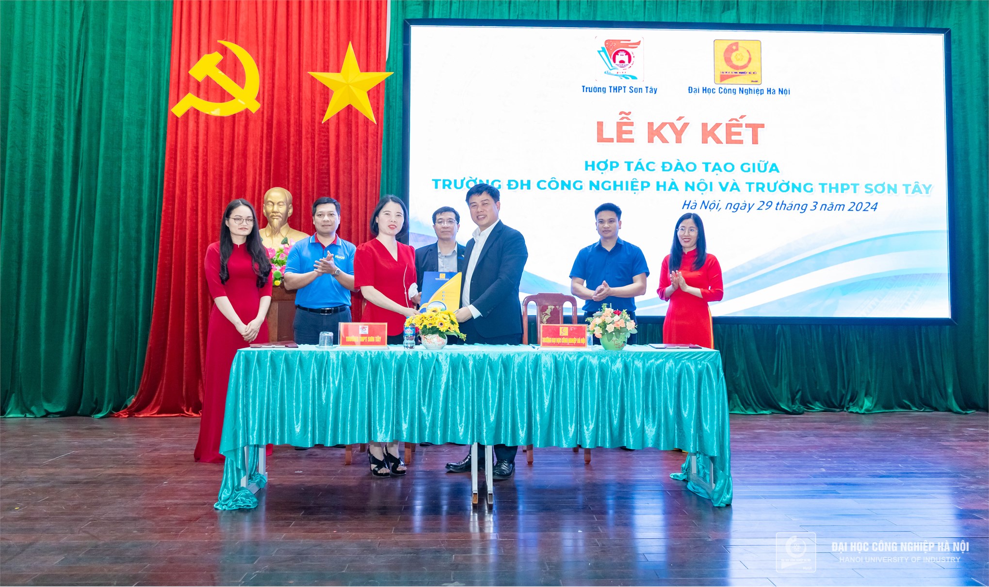 Trường Cơ khí - Ô tô, Đại học Công nghiệp Hà Nội ươm mầm tài năng khoa học công nghệ từ giáo dục STEM