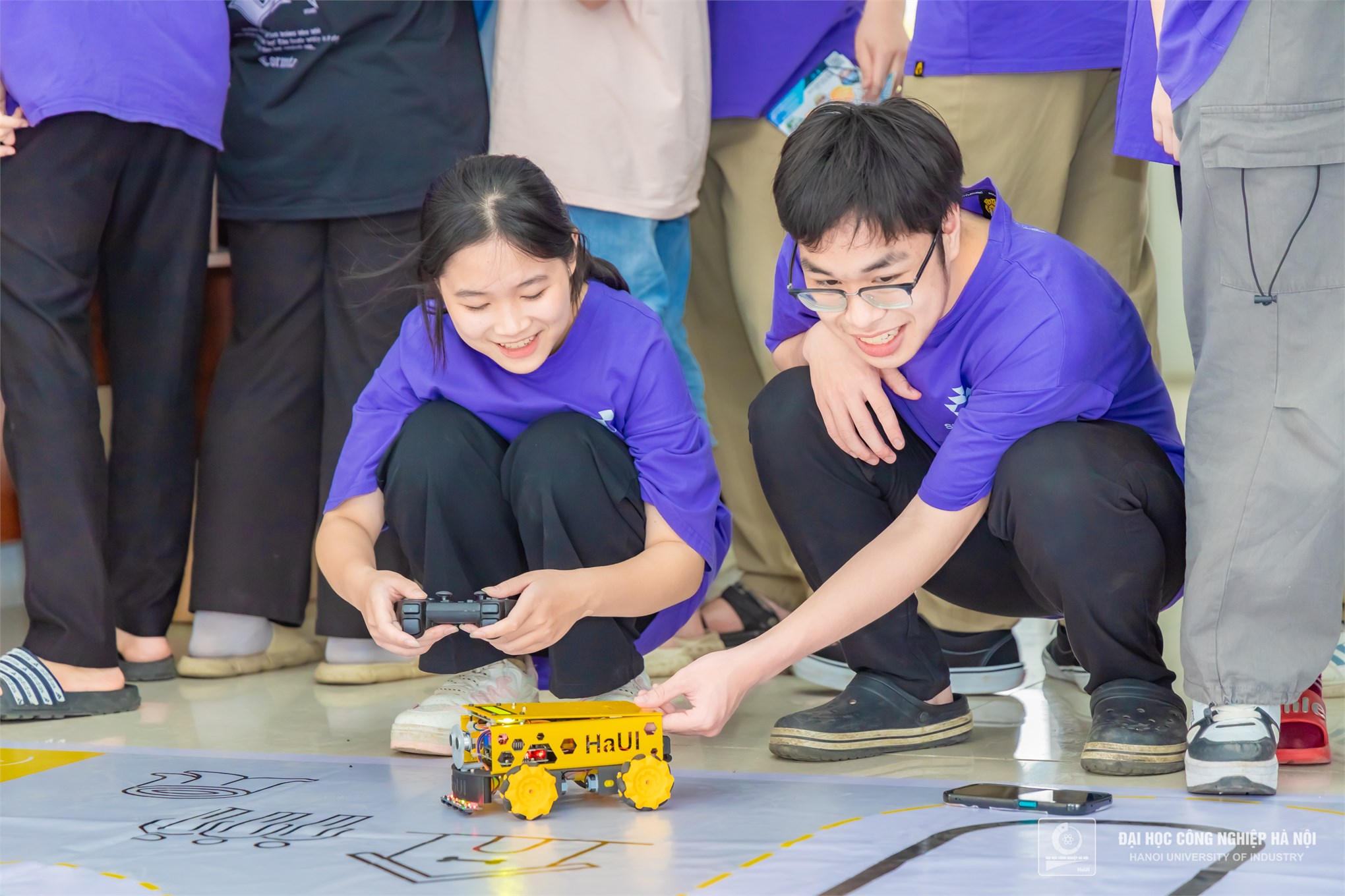 School of Mechanical and Automotive Engineering cultivates talents in science and technology through STEM education