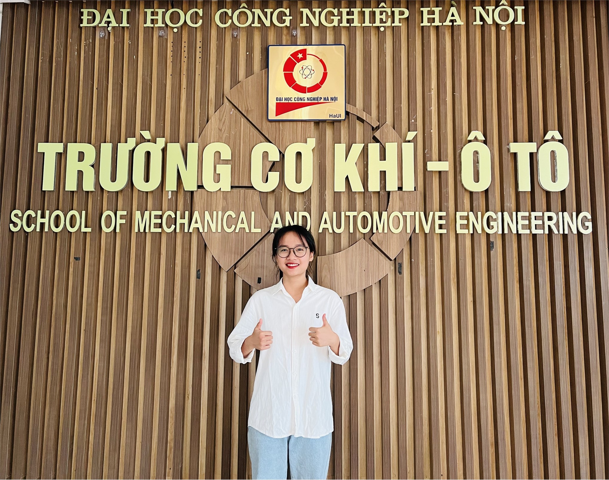 “Bóng hồng” năm hai Trường Cơ khí – Ô tô 3 kỳ liên tiếp giành học bổng