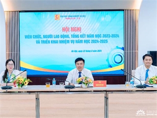 Hội nghị viên chức, người lao động Trường Cơ khí – Ô tô; Tổng kết năm học 2023-2024 và triển khai nhiệm vụ năm học 2024-2025