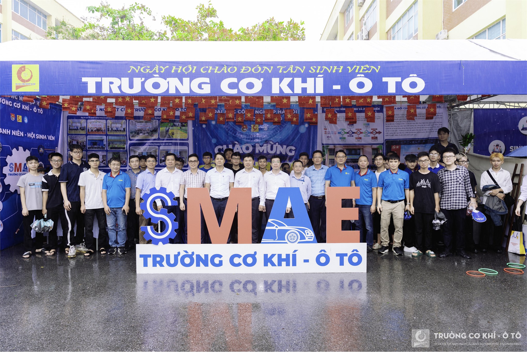 Trường Cơ khí – Ô tô chào đón gần 1400 tân sinh viên trong ngày hội Chào tân sinh viên 2024