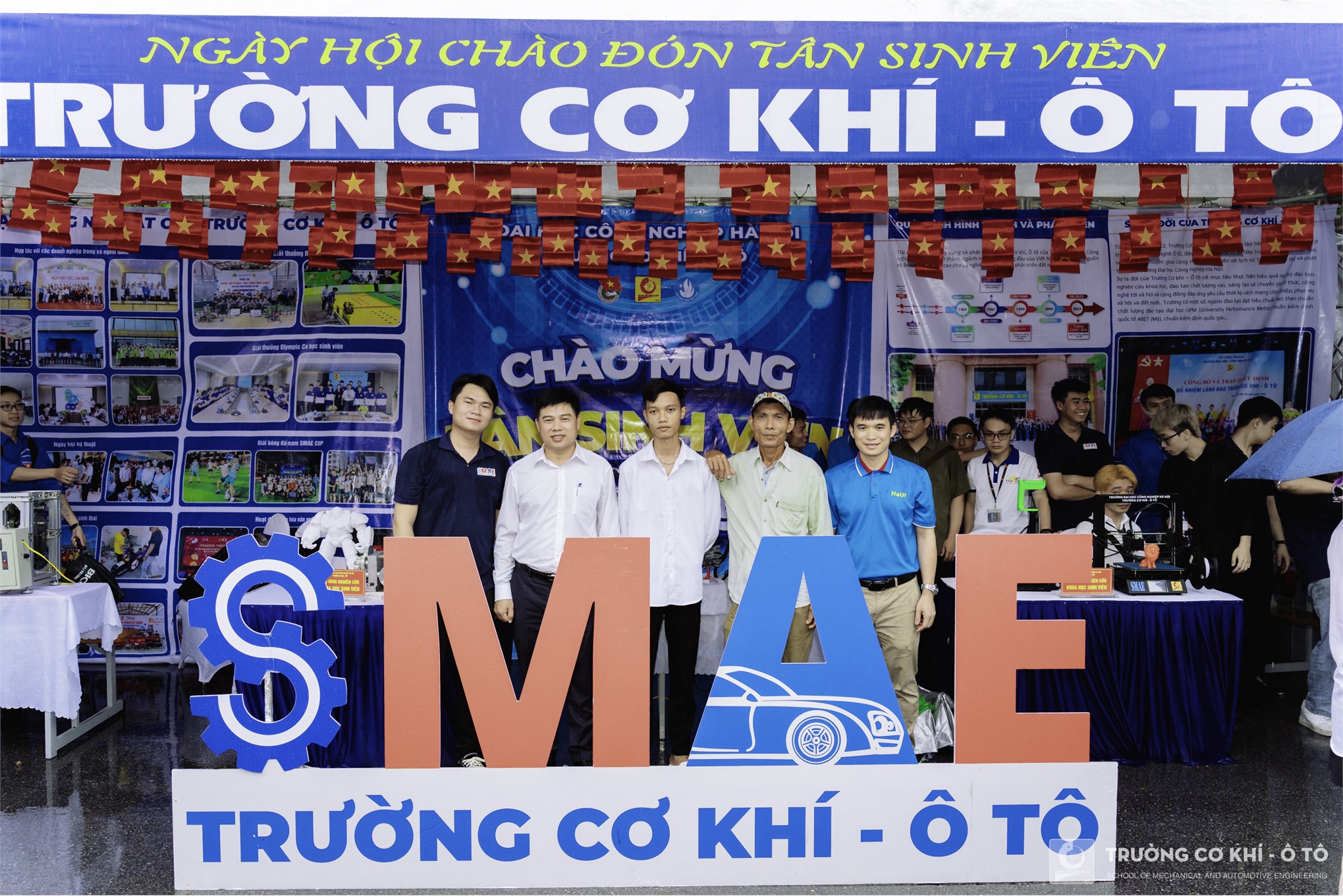 Trường Cơ khí – Ô tô chào đón gần 1400 tân sinh viên trong ngày hội Chào tân sinh viên 2024