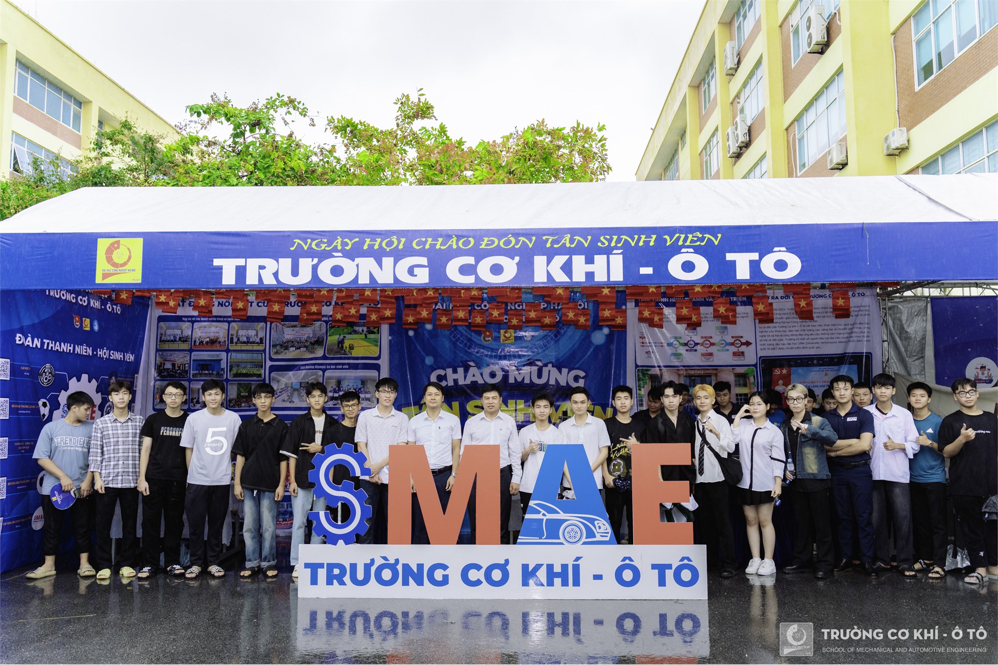 Trường Cơ khí – Ô tô chào đón gần 1400 tân sinh viên trong ngày hội Chào tân sinh viên 2024