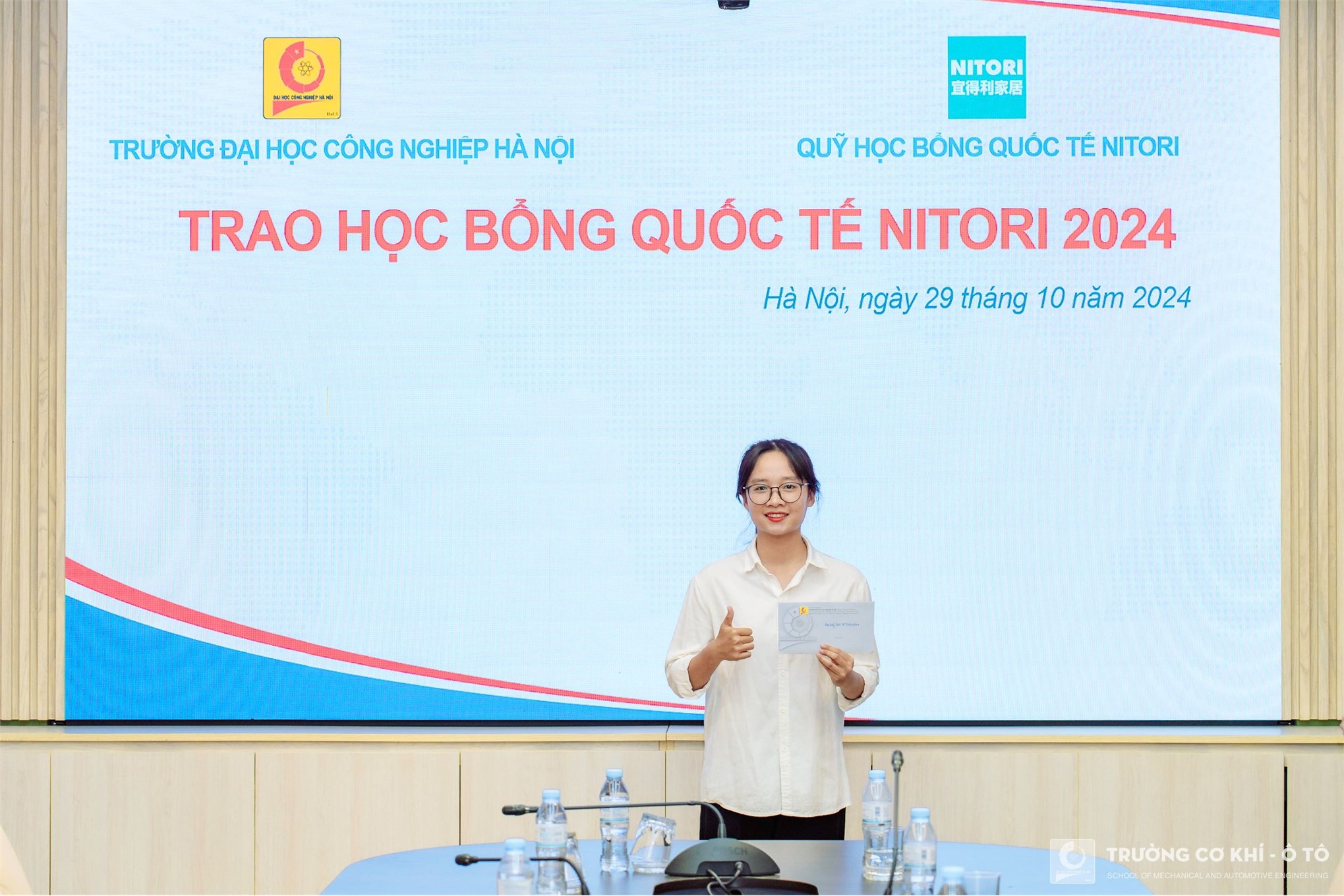 Sinh viên Trường Cơ Khí - Ô tô tỏa sáng với học bổng Nitori năm học 2024-2025