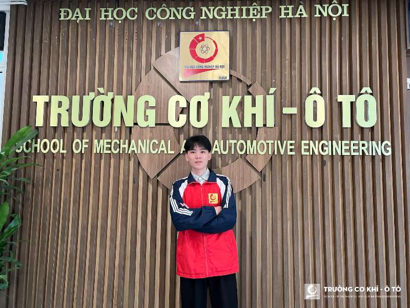 Đinh Văn Trà - tấm gương sáng của thế hệ sinh viên mới