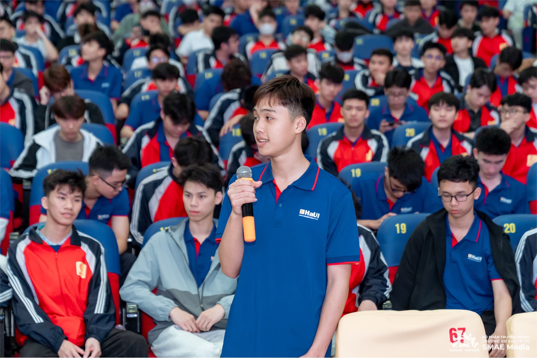 Trường Cơ khí – Ô tô tổng kết học kỳ 1 và tư vấn học kỳ 2 cho sinh viên đại học K19