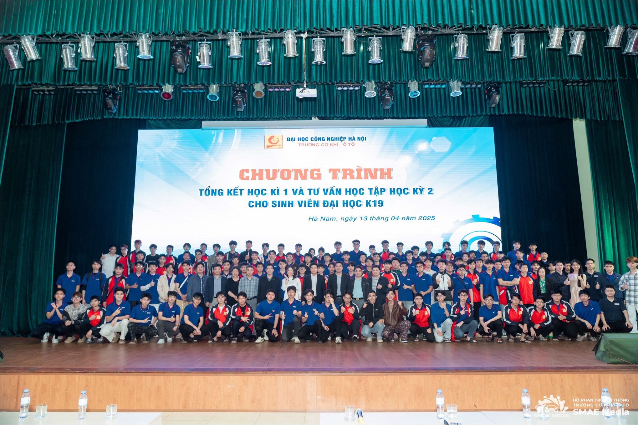 Trường Cơ khí – Ô tô tổng kết học kỳ 1 và tư vấn học kỳ 2 cho sinh viên đại học K19