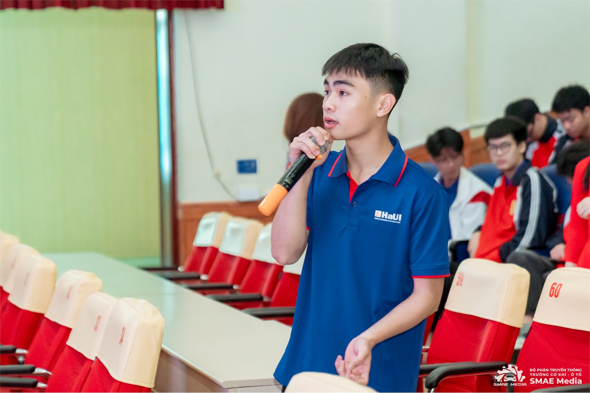 Trường Cơ khí – Ô tô tổng kết học kỳ 1 và tư vấn học kỳ 2 cho sinh viên đại học K19