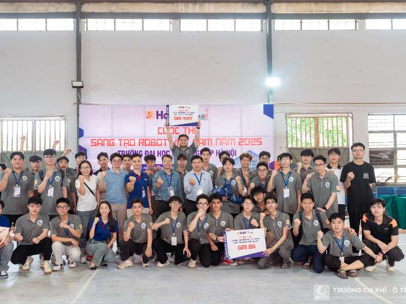 Đội DCN-SMAE 1, Trường Cơ khí - Ô tô vô địch cuộc thi "Sáng tạo Robot Việt Nam" cấp Trường năm 2025