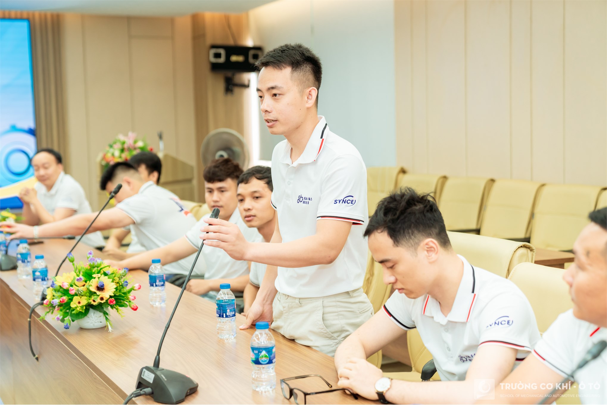 Cựu sinh viên lớp đại học CK4-K6 Trường Cơ khí - Ô tô - 10 năm ngày trở về