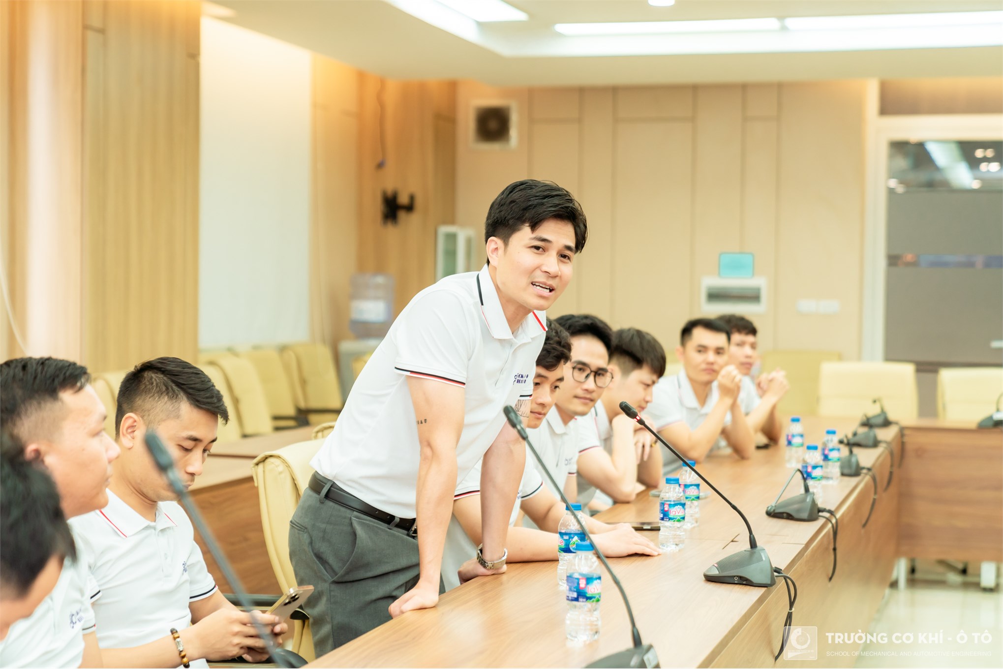 Cựu sinh viên lớp đại học CK4-K6 Trường Cơ khí - Ô tô - 10 năm ngày trở về
