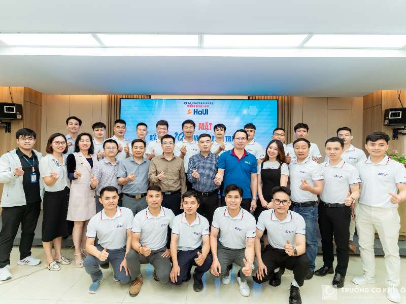 Cựu sinh viên lớp đại học CK4-K6, Trường Cơ khí - Ô tô - 10 năm ngày trở về