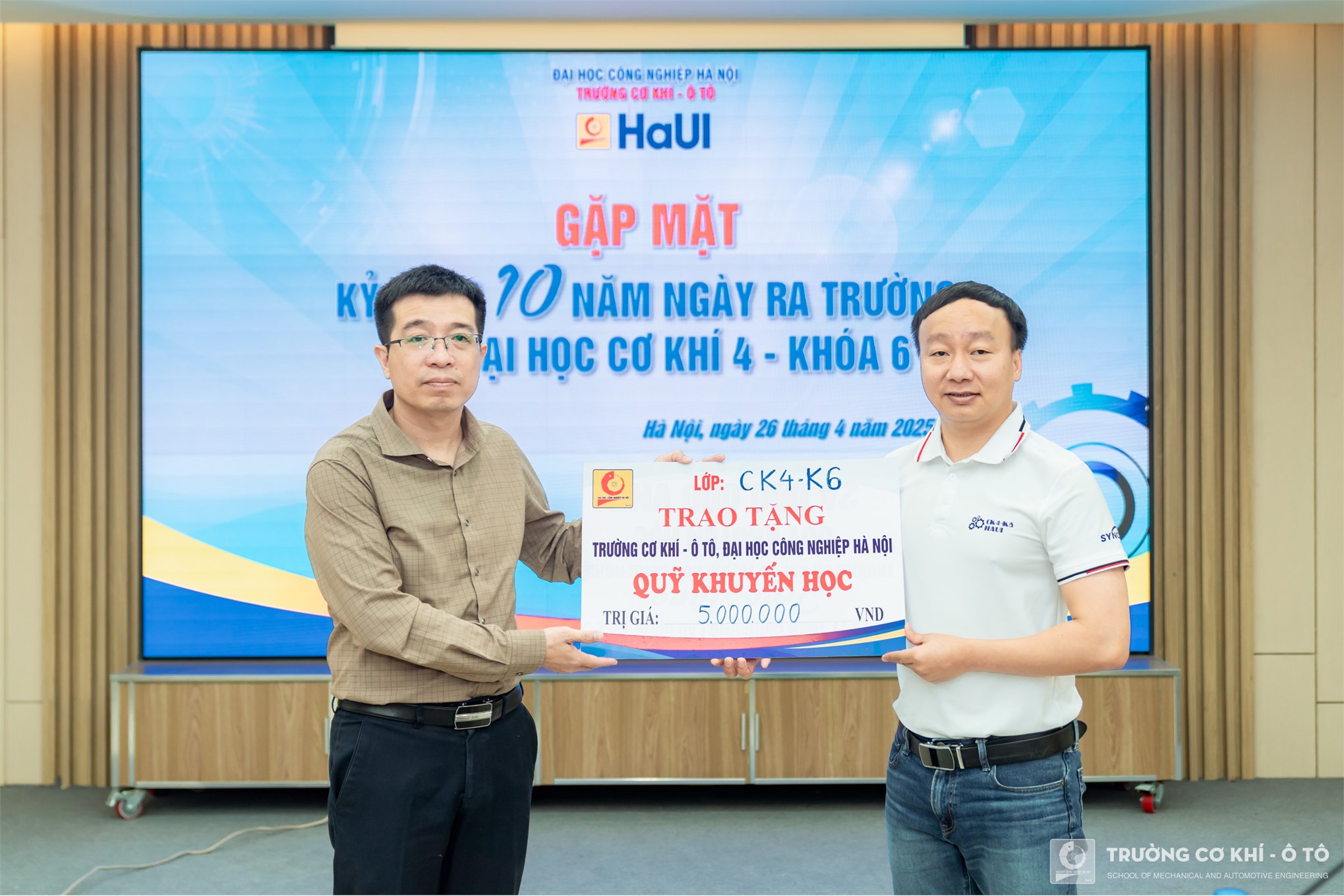 Cựu sinh viên lớp đại học CK4-K6, Trường Cơ khí - Ô tô - 10 năm ngày trở về