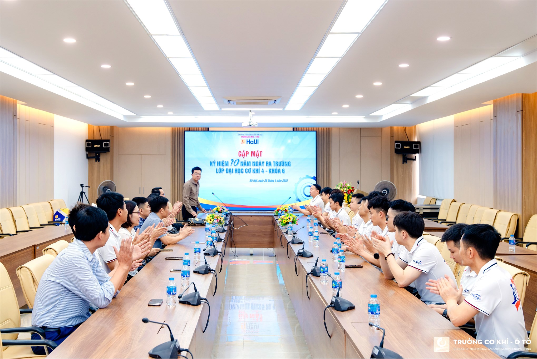 Cựu sinh viên lớp đại học CK4-K6, Trường Cơ khí - Ô tô - 10 năm ngày trở về