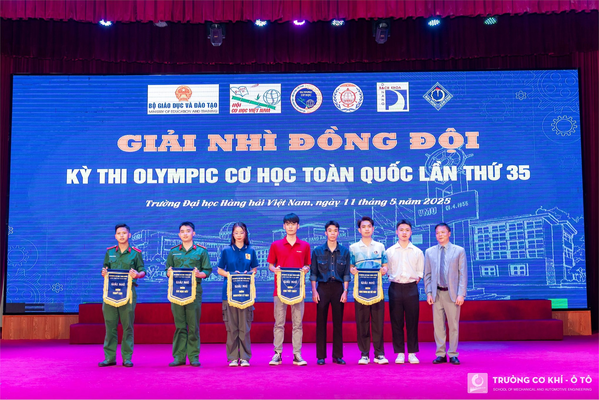 Trường Cơ khí - Ô tô giành 26 giải cá nhân, 1 giải đồng đội tại Olympic Cơ học toàn quốc lần thứ 35