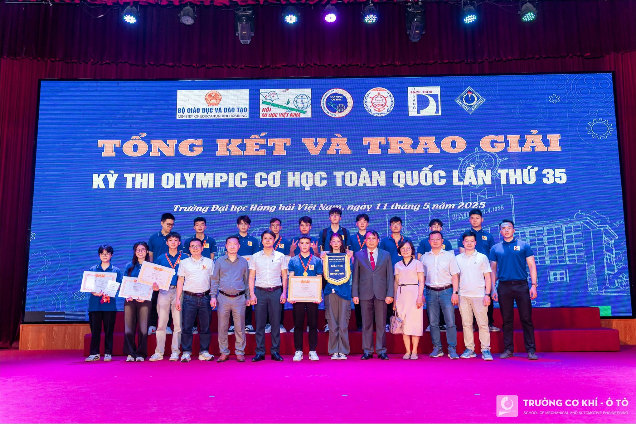 Trường Cơ khí - Ô tô giành 26 giải cá nhân, 1 giải đồng đội tại Olympic Cơ học toàn quốc lần thứ 35