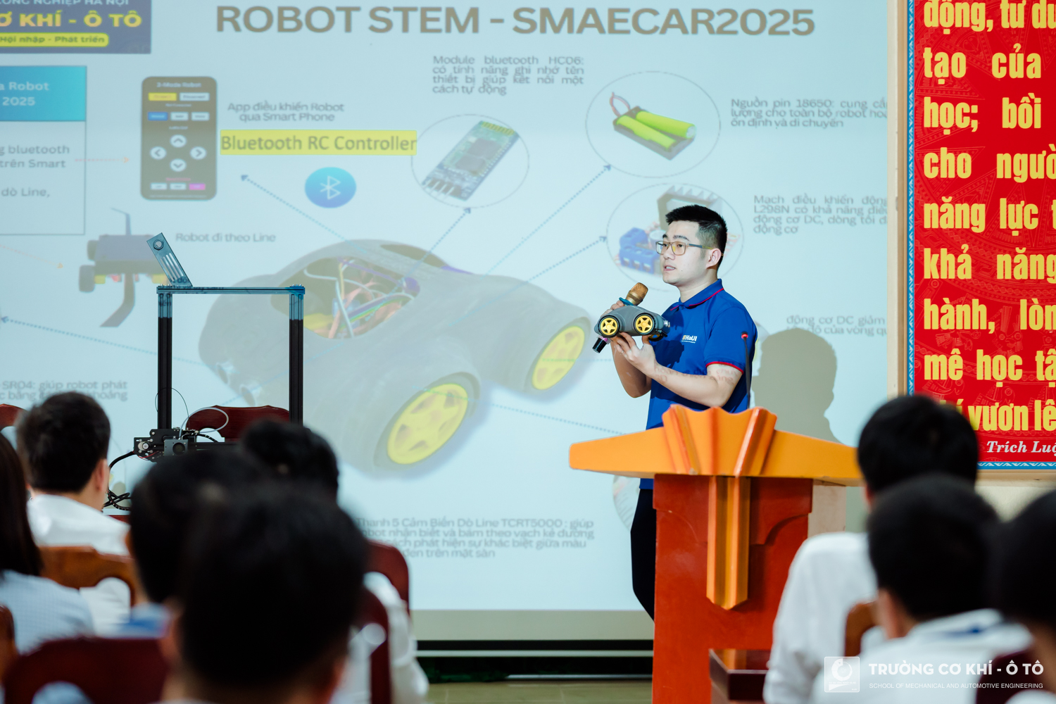 Mang giáo dục STEM đến với Trường THPT Nguyễn Sỹ Sách (Nghệ An), Trường Cơ khí - Ô tô tiếp tục hành trình ươm mầm tri thức
