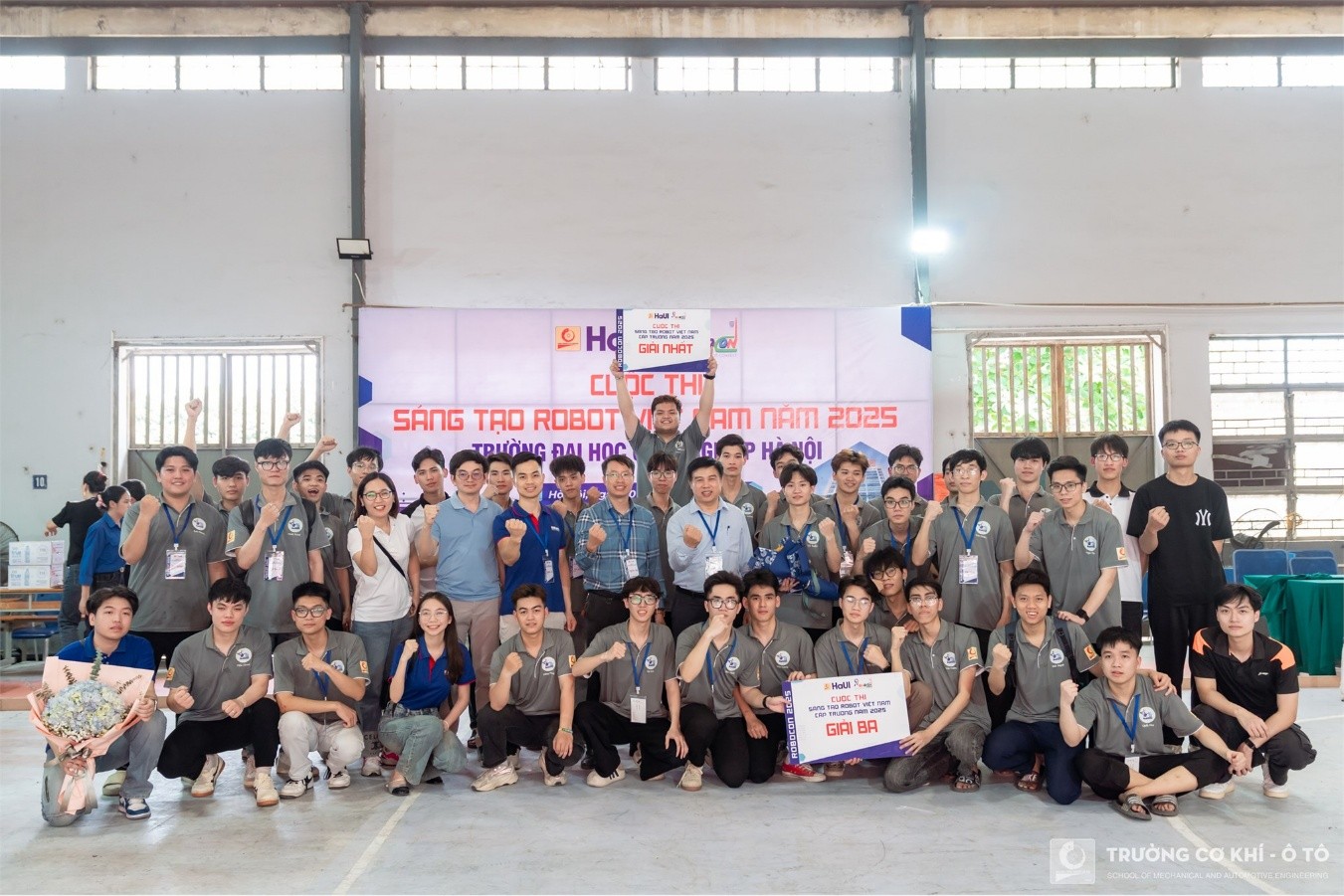 Hoạt động khoa học công nghệ tại Trường Cơ khí – Ô tô: Hành trình đổi mới sáng tạo vì sự phát triển bền vững