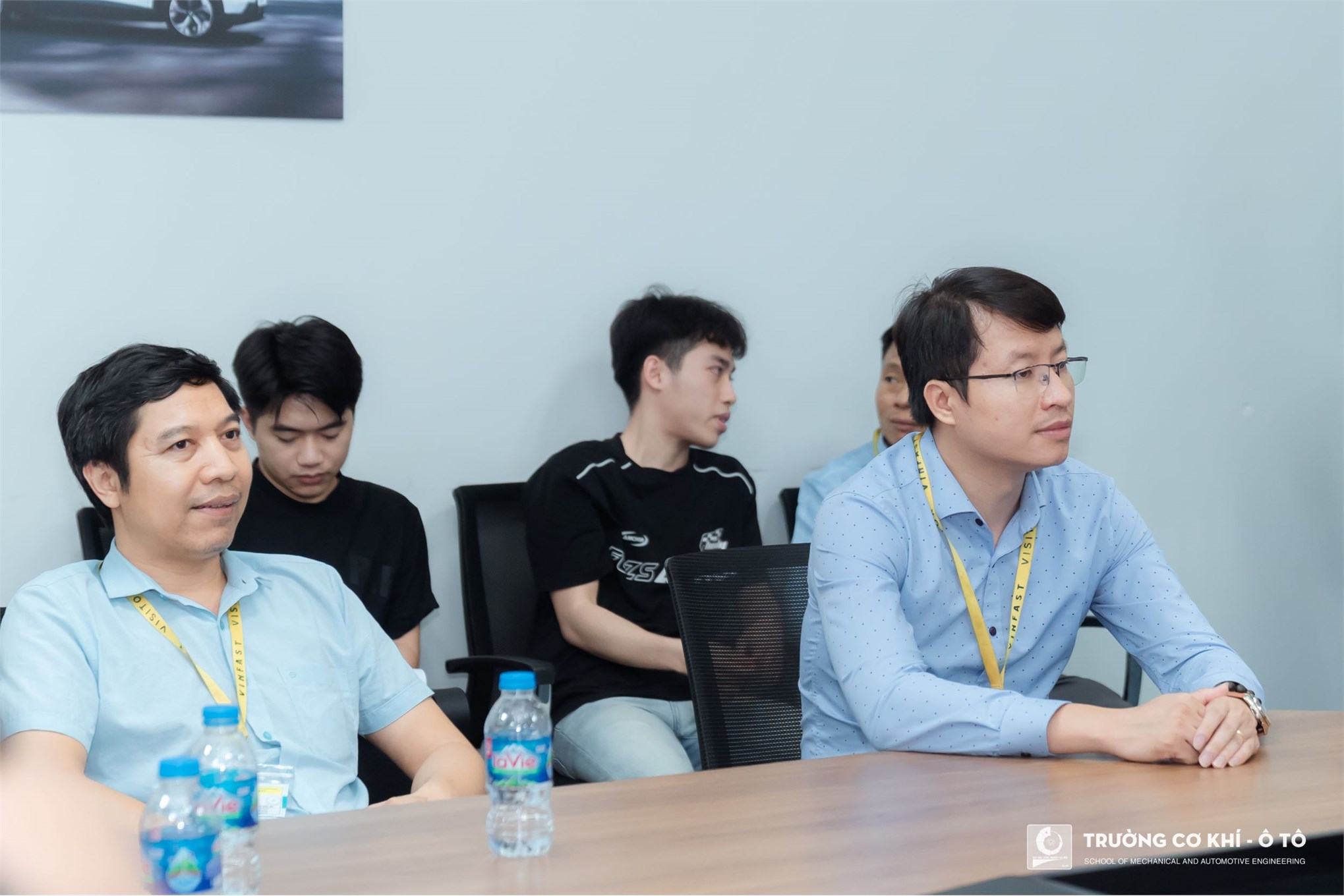 Chuyến tham quan thực tế VinFast: Tổng kết thực tập, Trao cơ hội nghề nghiệp và Đẩy mạnh hợp tác đào tạo