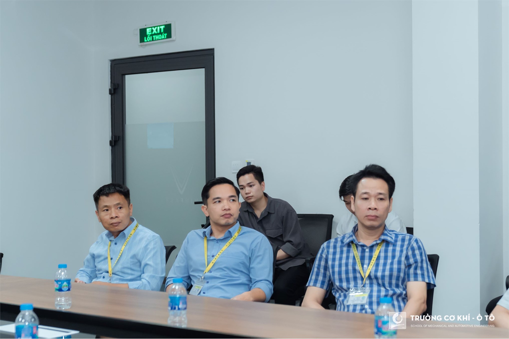 Chuyến tham quan thực tế VinFast: Tổng kết thực tập, Trao cơ hội nghề nghiệp và Đẩy mạnh hợp tác đào tạo