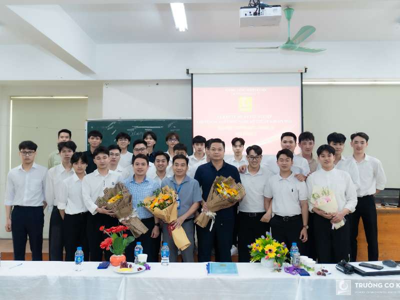 Mold and Die Engineering Technology Program: Students who defend their graduation projects early are recruited by businesses while still in university