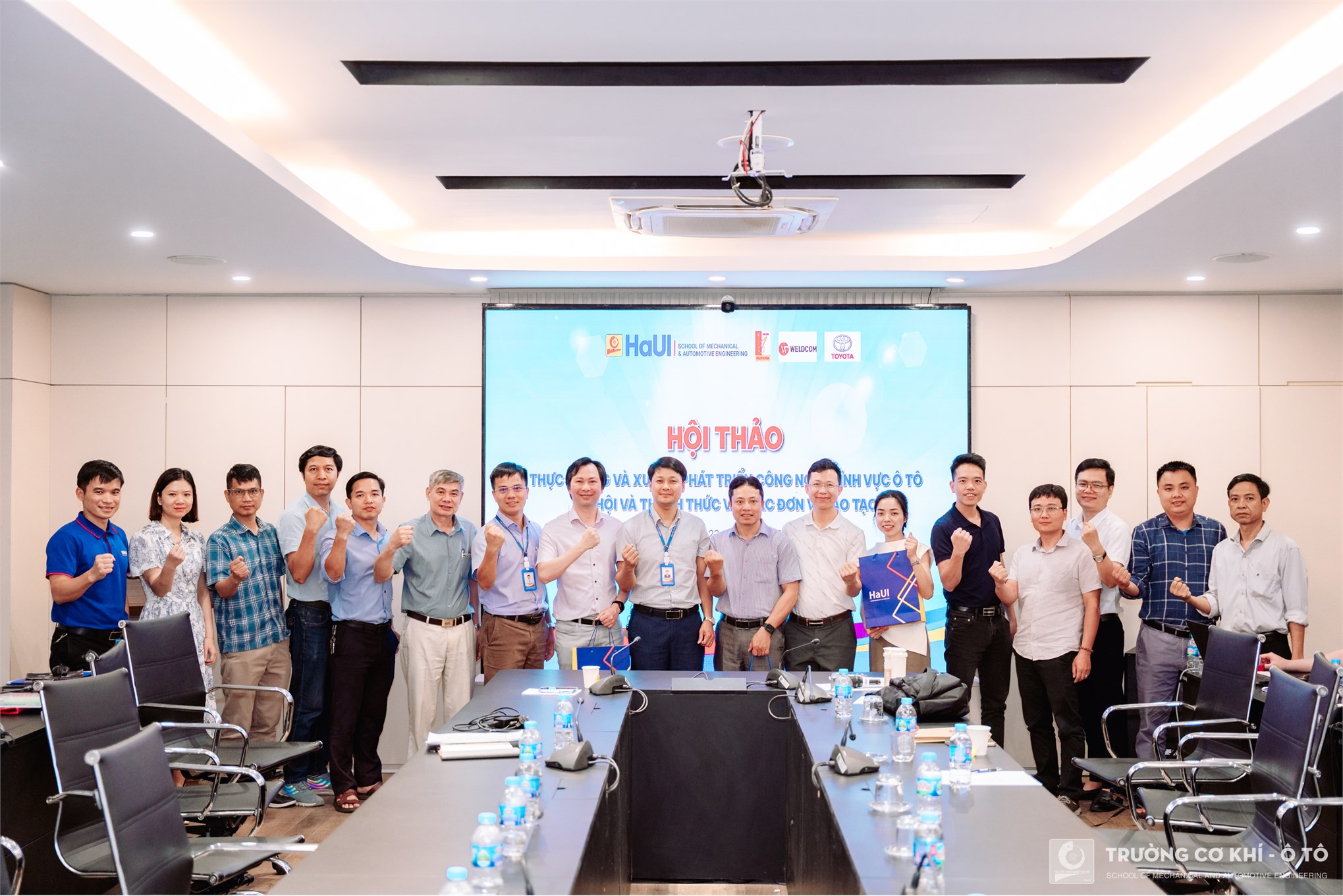 Hội thảo: Thực trạng và xu thế phát triển công nghệ lĩnh vực Ô tô - cơ hội và thách thức đối với các đơn vị đào tạo