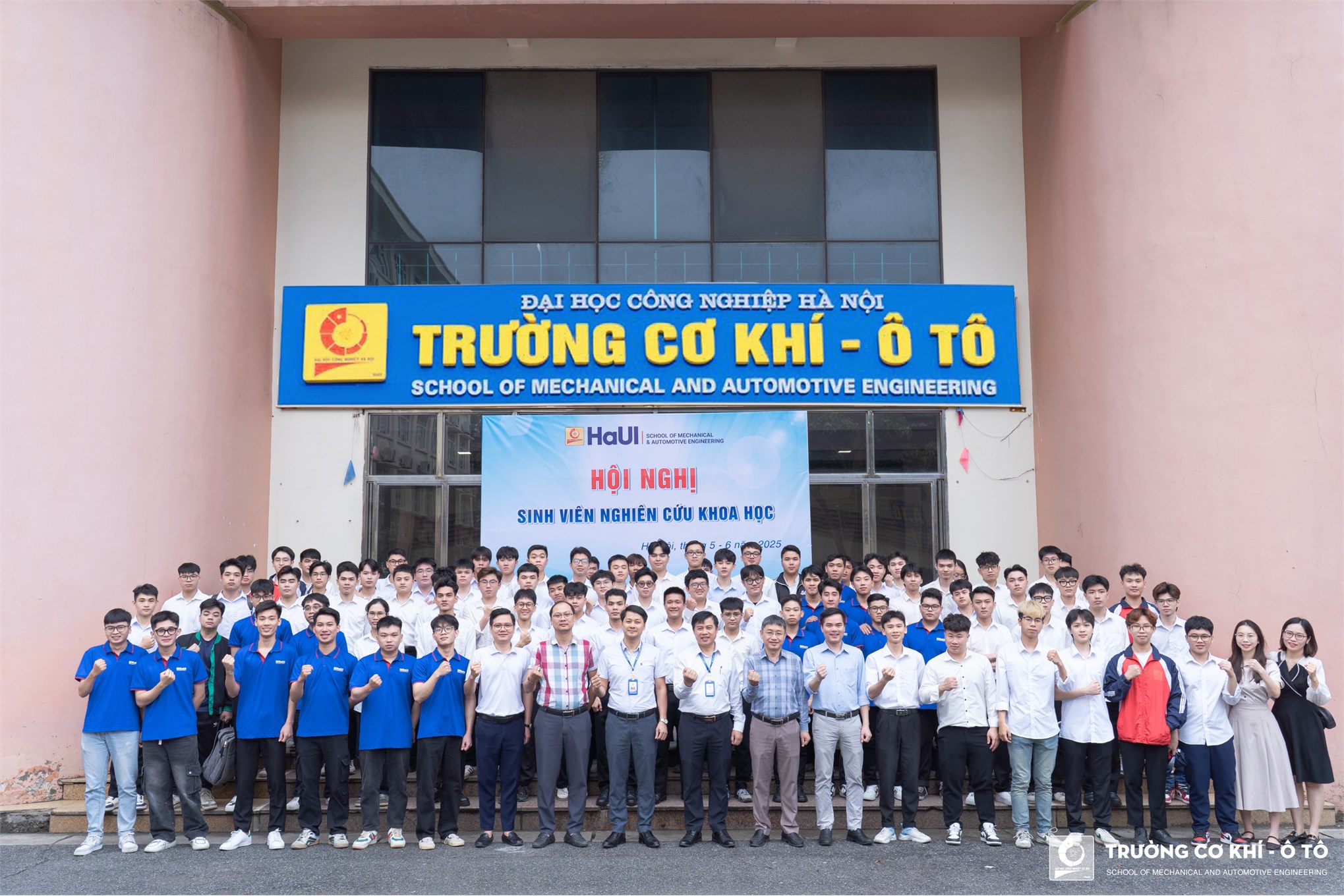Nghiệm thu đề tài sinh viên nghiên cứu khoa học lĩnh vực Ô tô: sự sáng tạo và tiềm năng ứng dụng