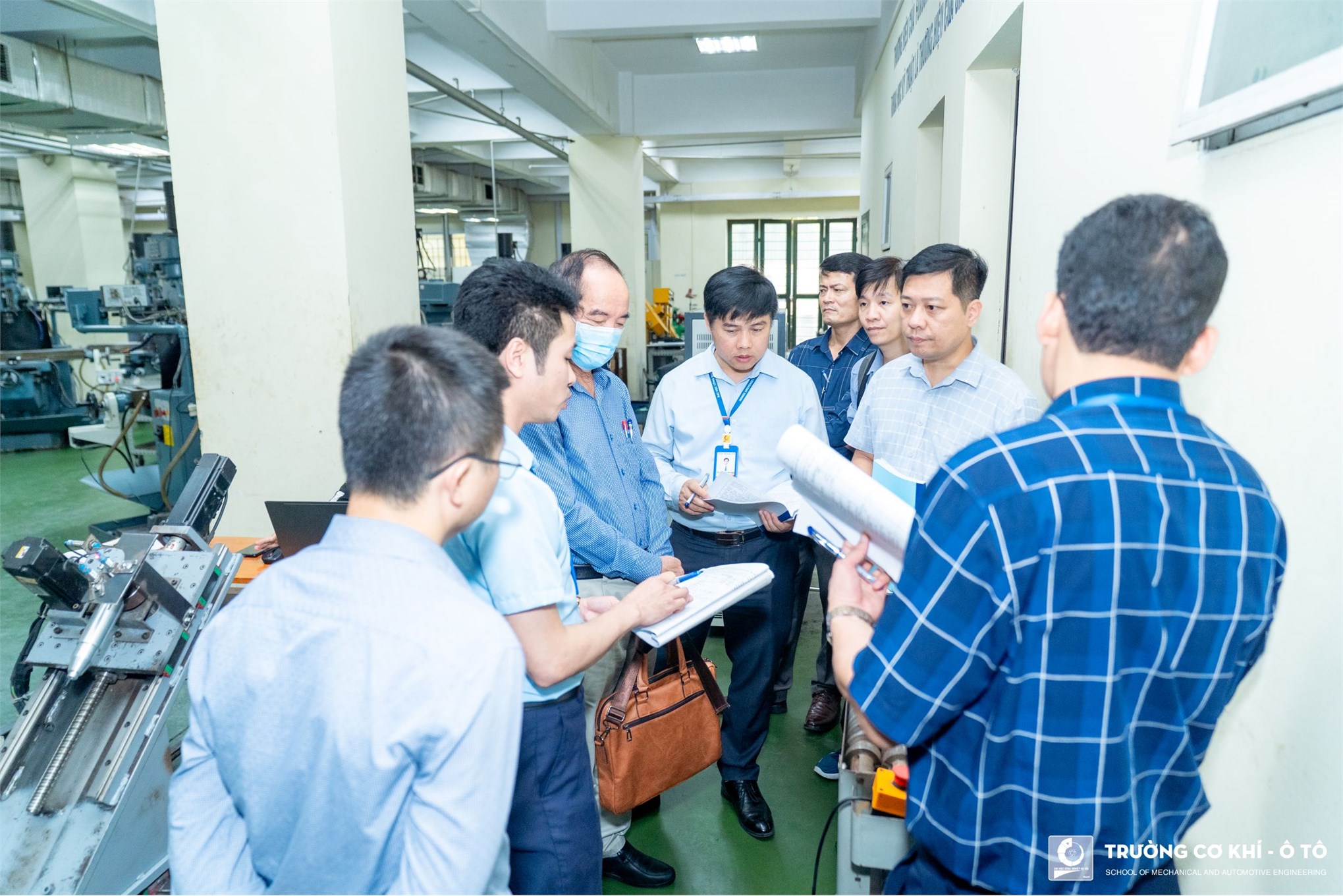 Đánh giá, nghiệm thu cấp cơ sở đề tài khoa học cấp thành phố Hà Nội: “Nghiên cứu ứng dụng công nghệ tạo lớp phủ Cermet bằng phương pháp HVOF để nâng cao tuổi thọ vít ép của máy ép trong công nghiệp chế tạo than sạch”