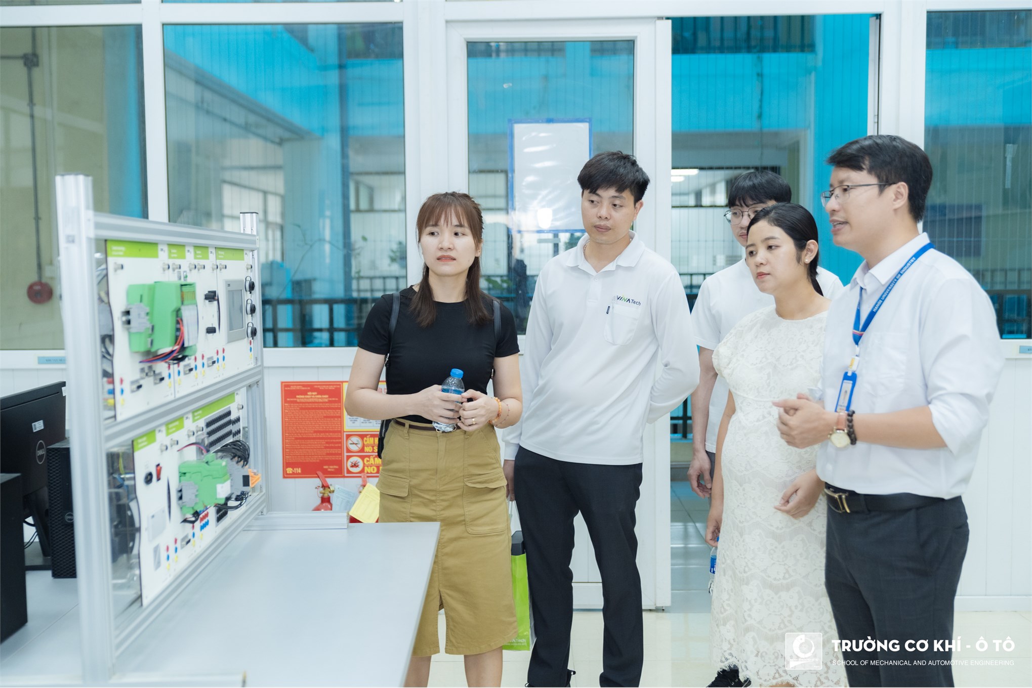 Molex Việt Nam và Vina Tech đồng hành cùng tài năng trẻ: Tài trợ đội Robocon Trường Cơ khí – Ô tô, HaUI