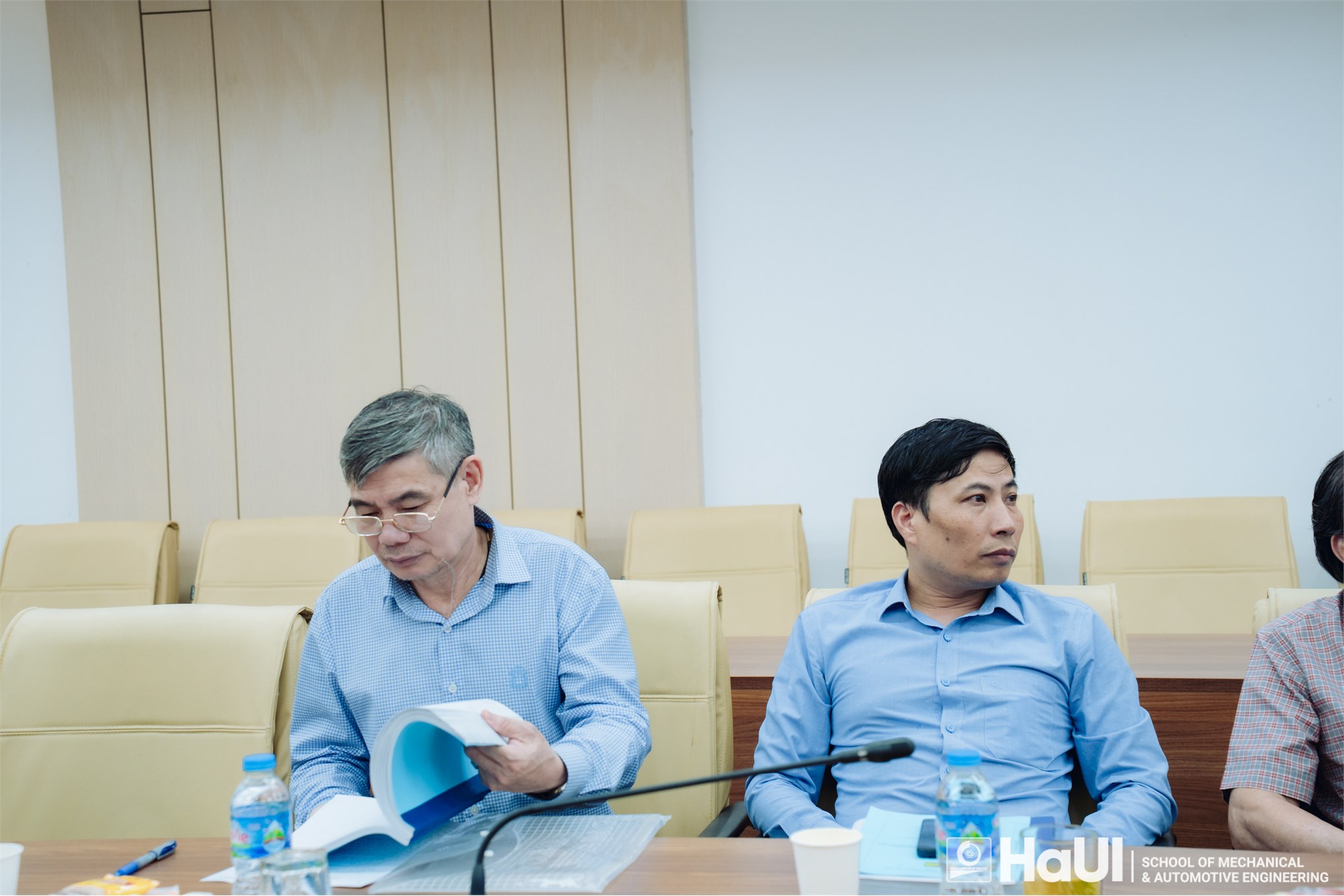 Hội thảo luận án tiến sĩ cho nghiên cứu sinh Ngô Quang Tạo chuyên ngành Kỹ thuật Cơ khí động lực, Trường Cơ khí - Ô tô