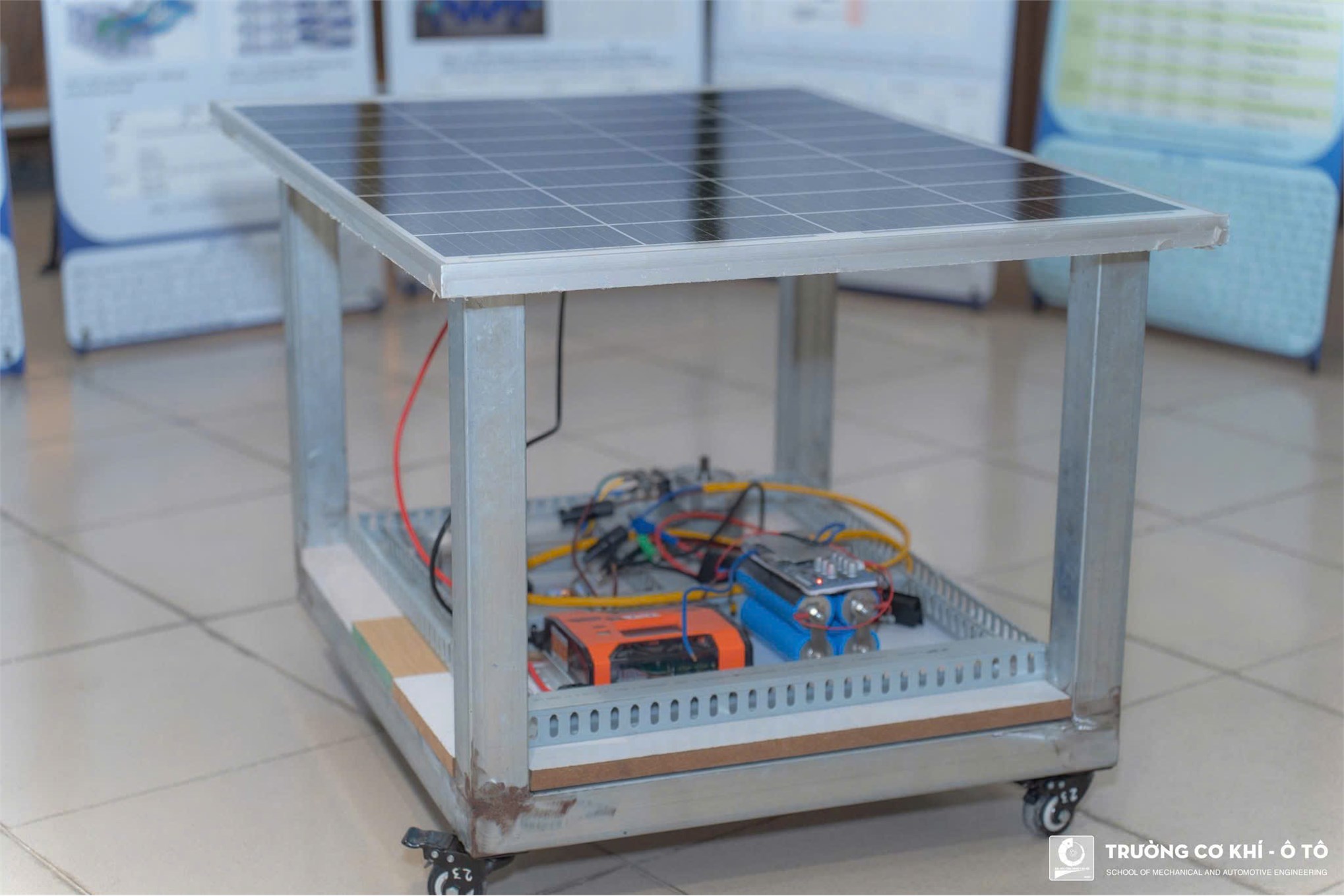 Nghiệm thu đề tài nghiên cứu khoa học sinh viên Trường Cơ khí - Ô tô: Sự sáng tạo và tiềm năng ứng dụng thực tế Hội nghị sinh viên nghiên cứu