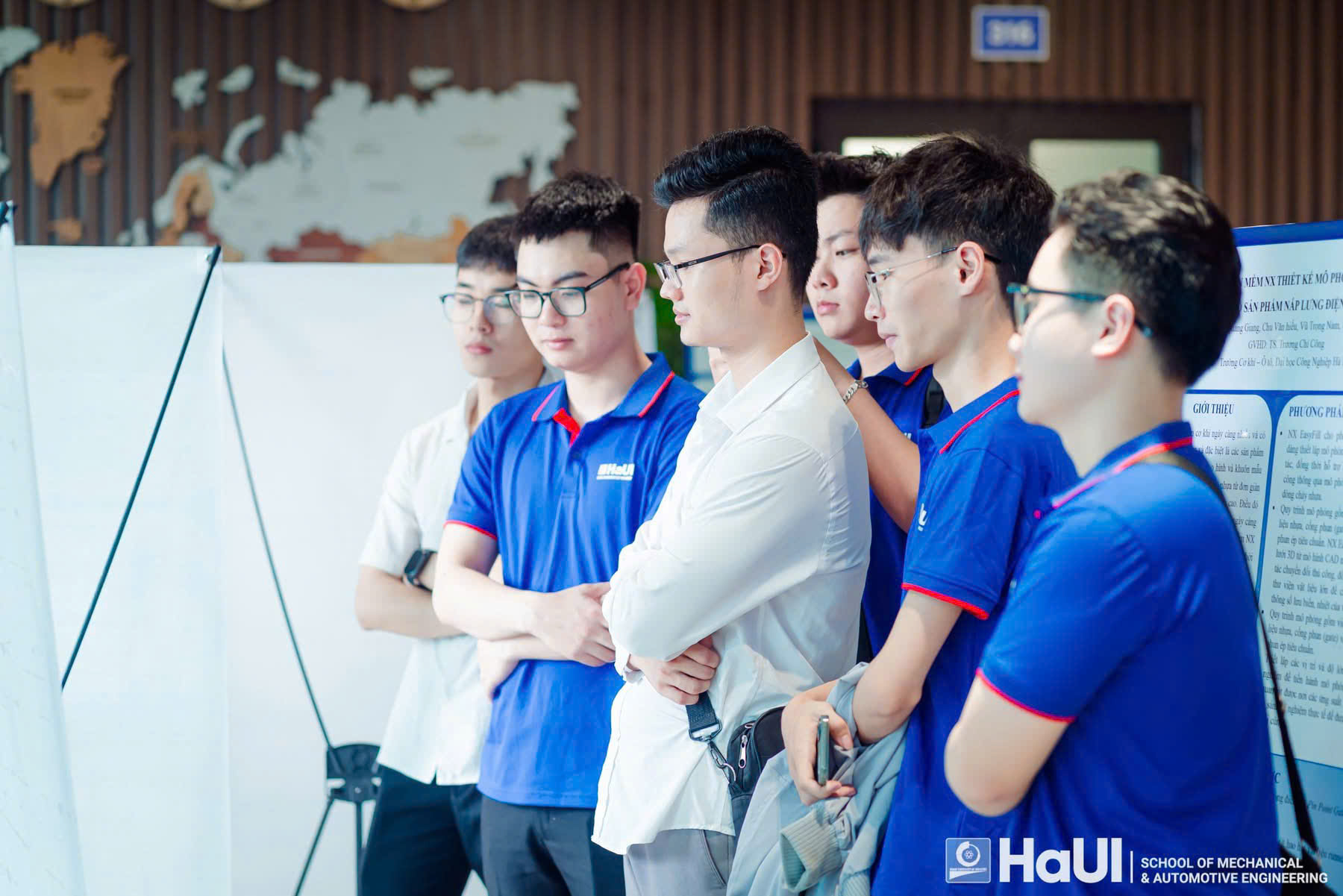 Nghiệm thu đề tài nghiên cứu khoa học sinh viên Trường Cơ khí - Ô tô: Sự sáng tạo và tiềm năng ứng dụng thực tế
