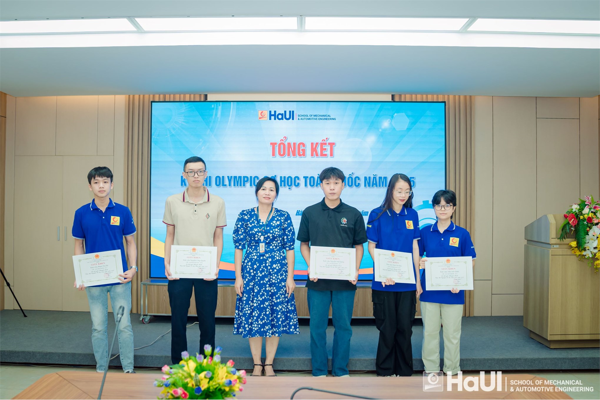 Trường Cơ khí – Ô tô tổng kết và trao giải Olympic Cơ học năm 2025
