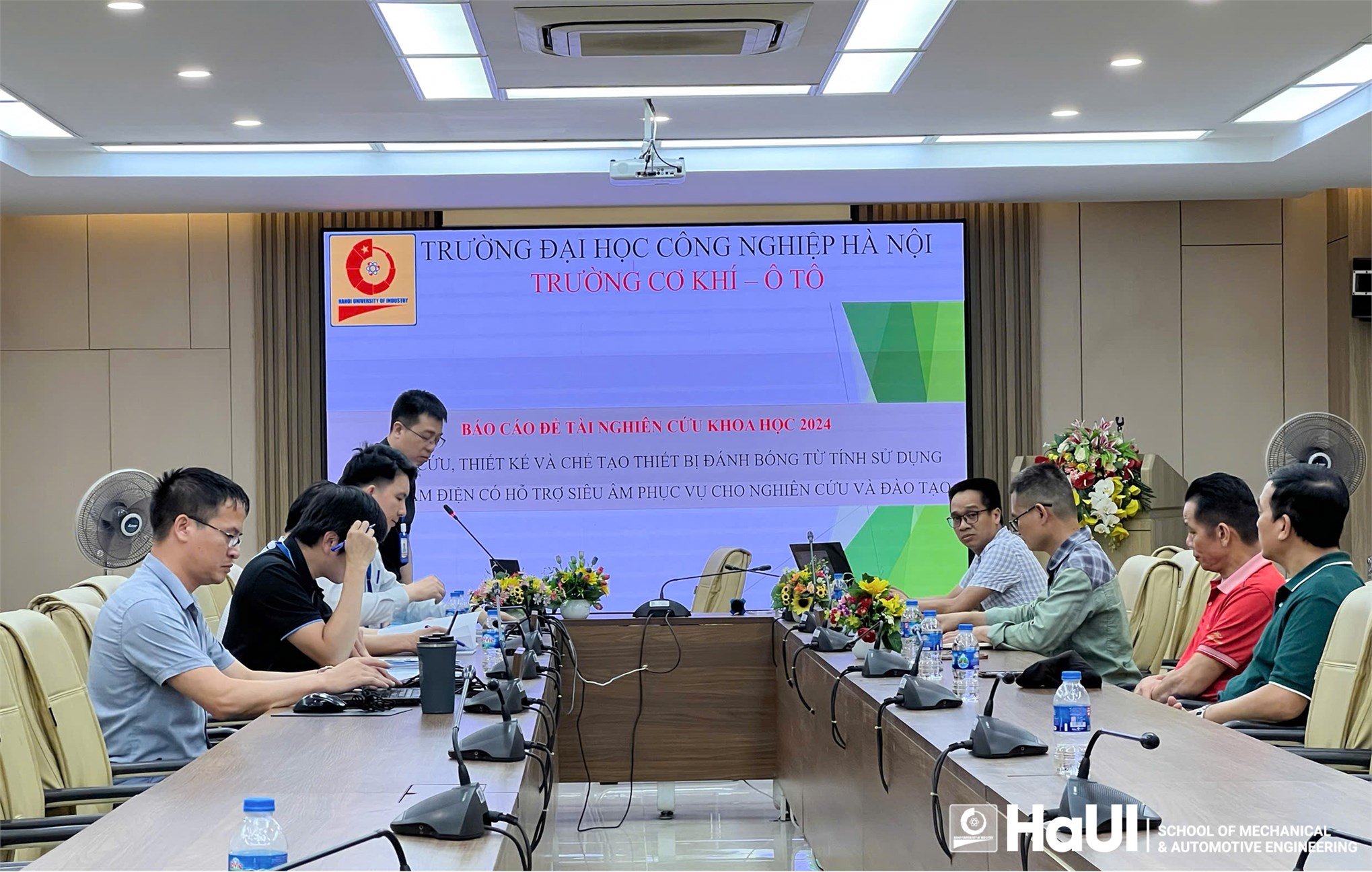 Nghiệm thu cấp đơn vị đề tài nghiên cứu khoa học “Nghiên cứu, thiết kế và chế tạo thiết bị đánh bóng từ tính sử dụng nam châm điện có hỗ trợ siêu âm phục vụ cho nghiên cứu và đào tạo”