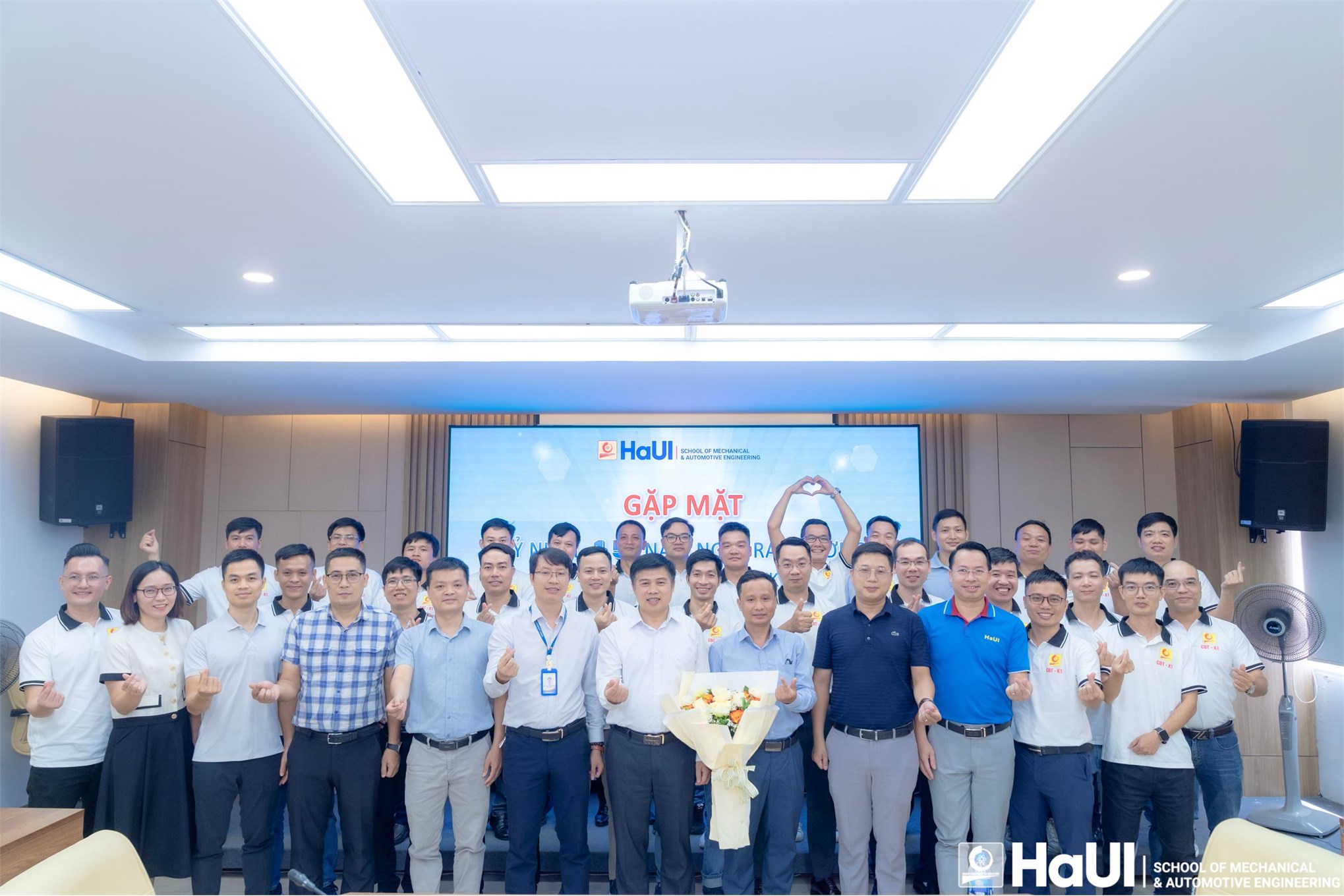 Dấu ấn 15 năm - Hành trình trưởng thành của lớp Cơ điện tử khóa 1, Trường Cơ khí – Ô tô