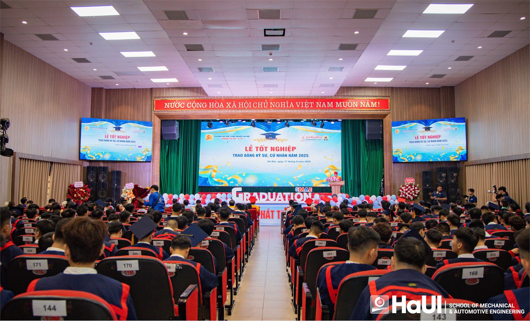 Lễ tốt nghiệp 2025, Trường Cơ khí - Ô tô – Hành trình mới bắt đầu từ tri thức và đam mê