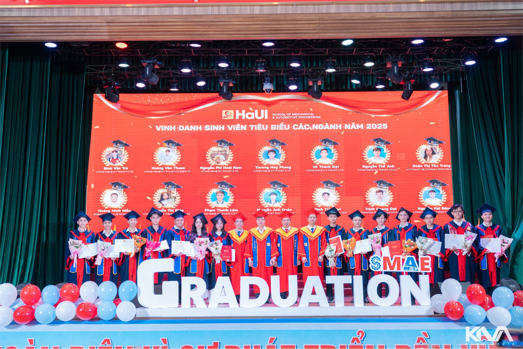 Lễ tốt nghiệp 2025, Trường Cơ khí - Ô tô – Hành trình mới bắt đầu từ tri thức và đam mê