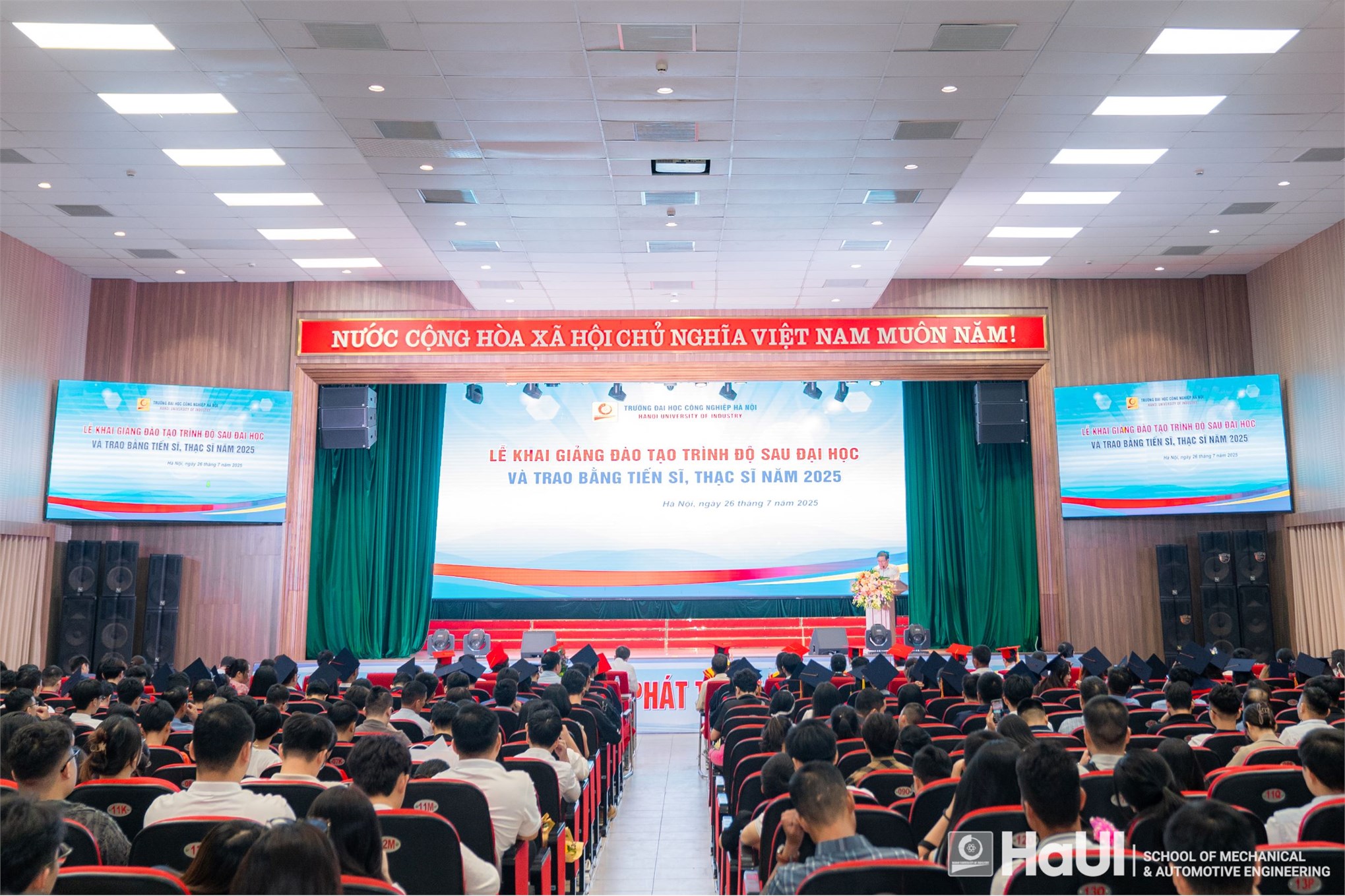 New postgraduate students with Master degree of School of Mechanical and Automotive Engineering, 2025: Elite human resources ready for the future industrial revolution