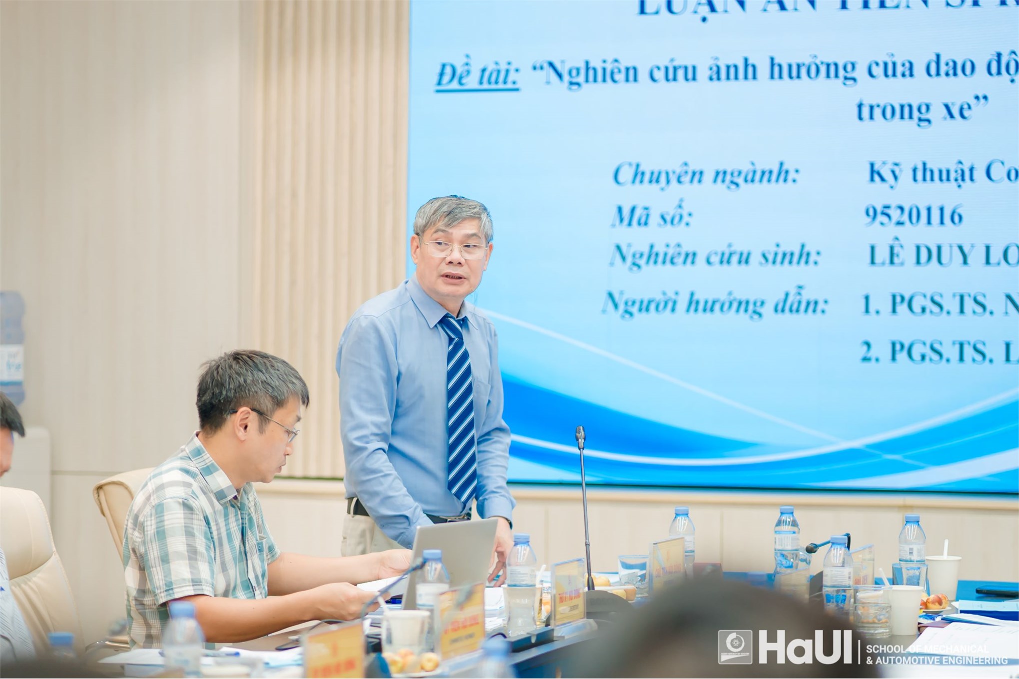Bảo vệ Luận án Tiến sĩ cấp đơn vị chuyên môn cho nghiên cứu sinh Lê Duy Long ngành Kỹ thuật cơ khí động lực