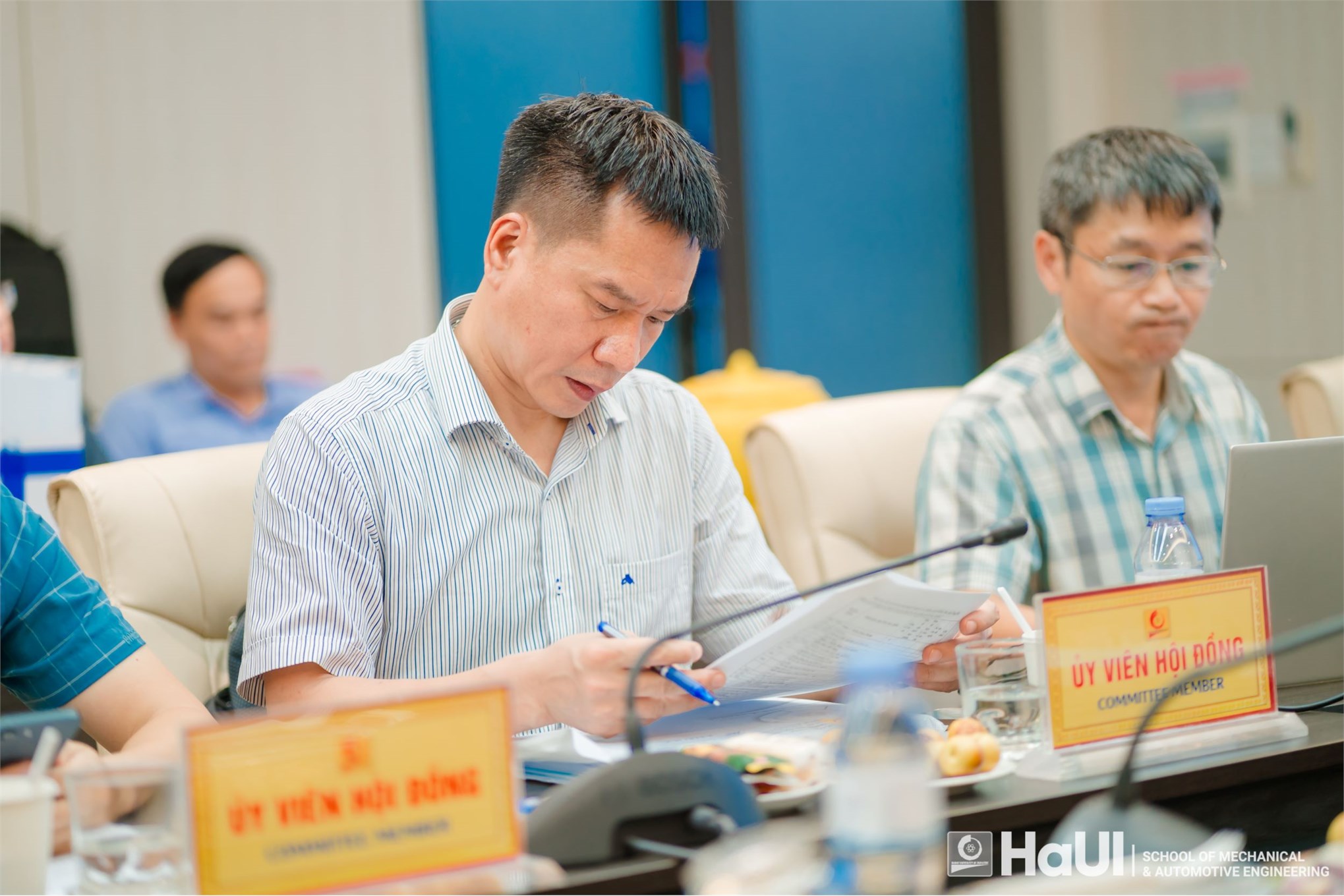 Bảo vệ Luận án Tiến sĩ cấp đơn vị chuyên môn cho nghiên cứu sinh Lê Duy Long ngành Kỹ thuật cơ khí động lực