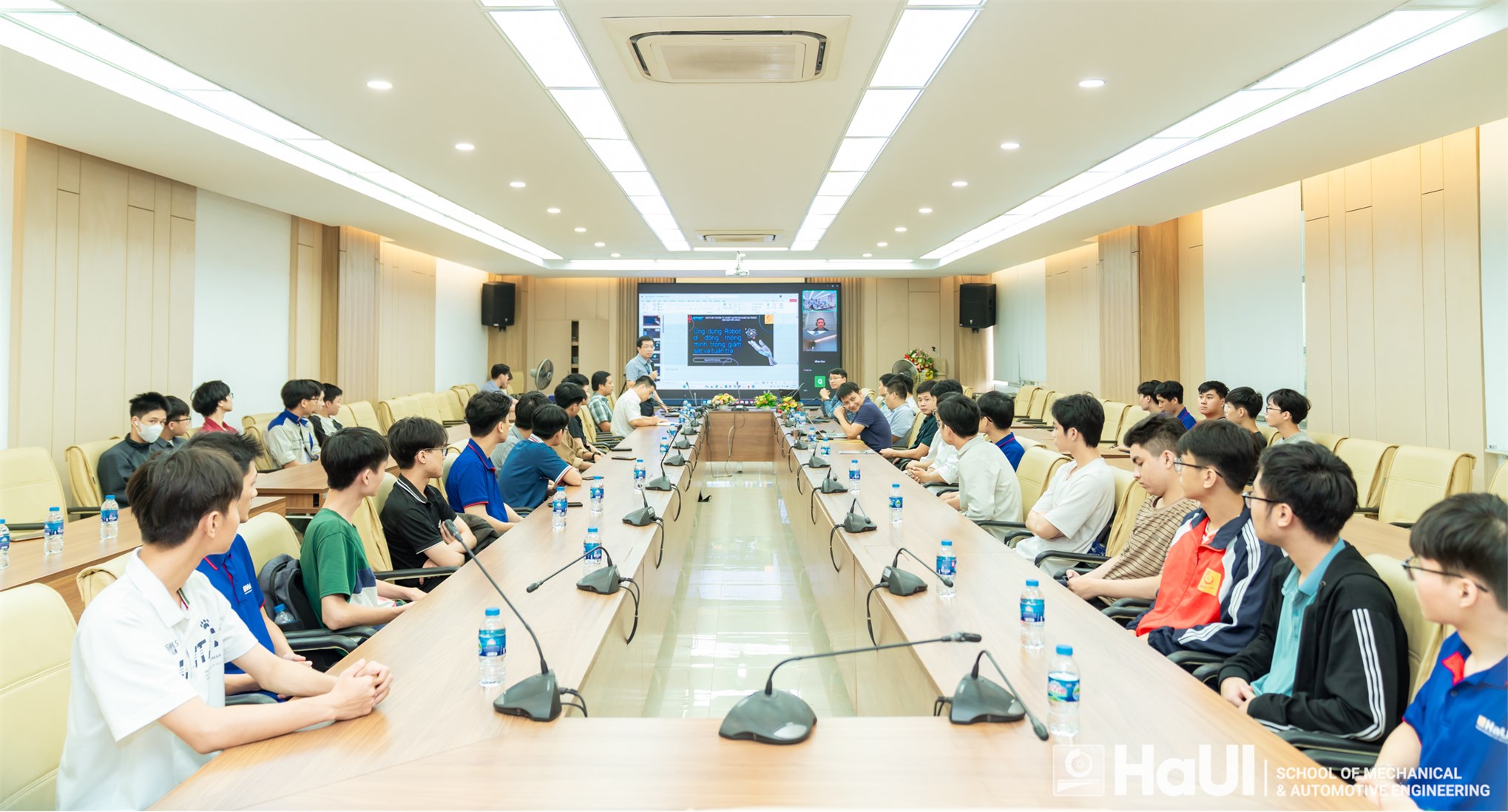 Cơ điện tử, Robot và Trí tuệ nhân tạo – chìa khóa cho sản xuất thông minh, bền vững